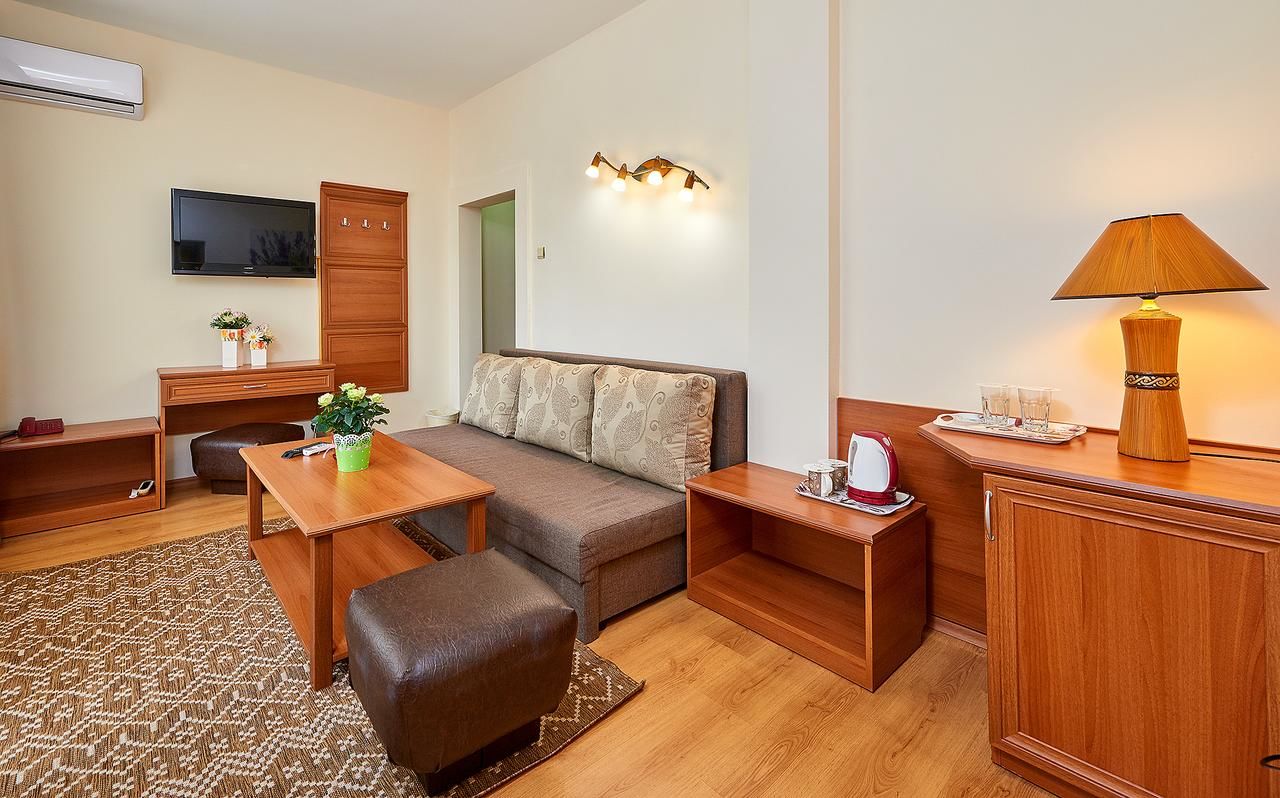 Отель Hotel Venus Солнечный Берег