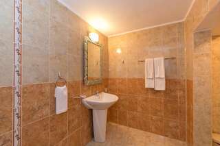 Отель Hotel Venus Солнечный Берег Полулюкс с балконом-5