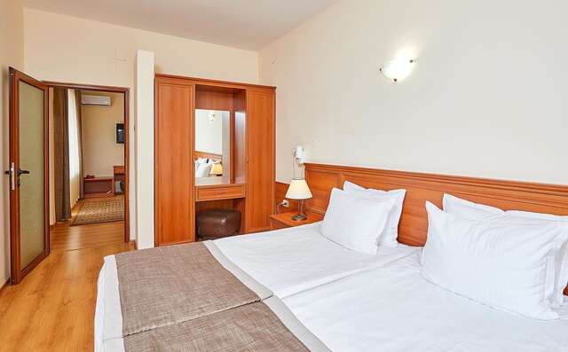 Отель Hotel Venus Солнечный Берег-17